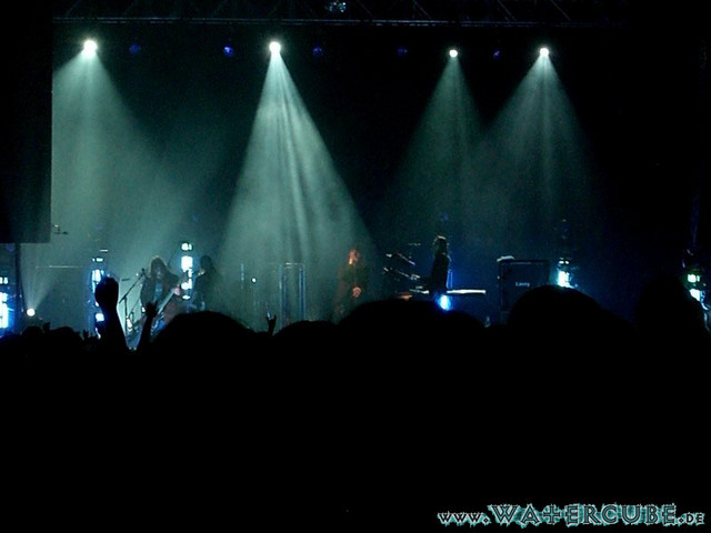 Him-13.jpg