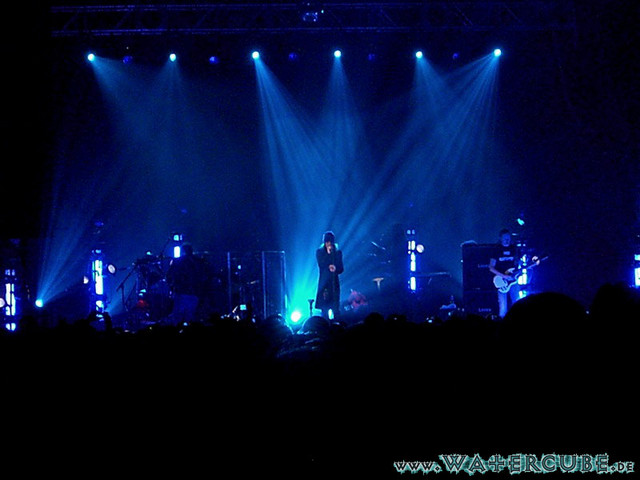 Him-14.jpg