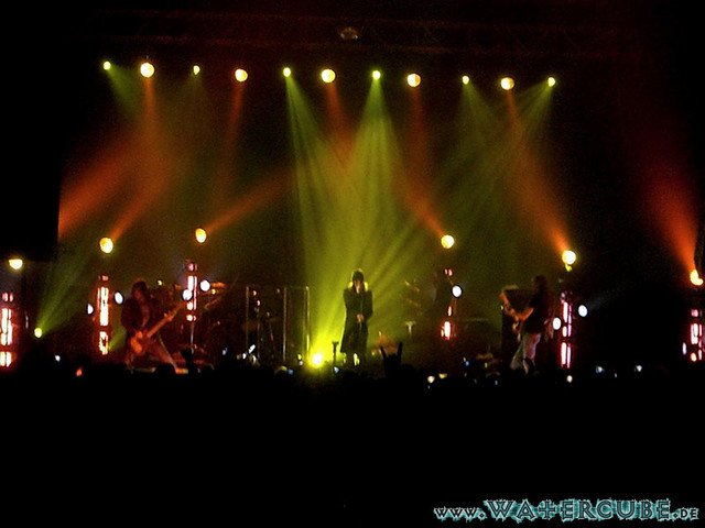 Him-15.jpg
